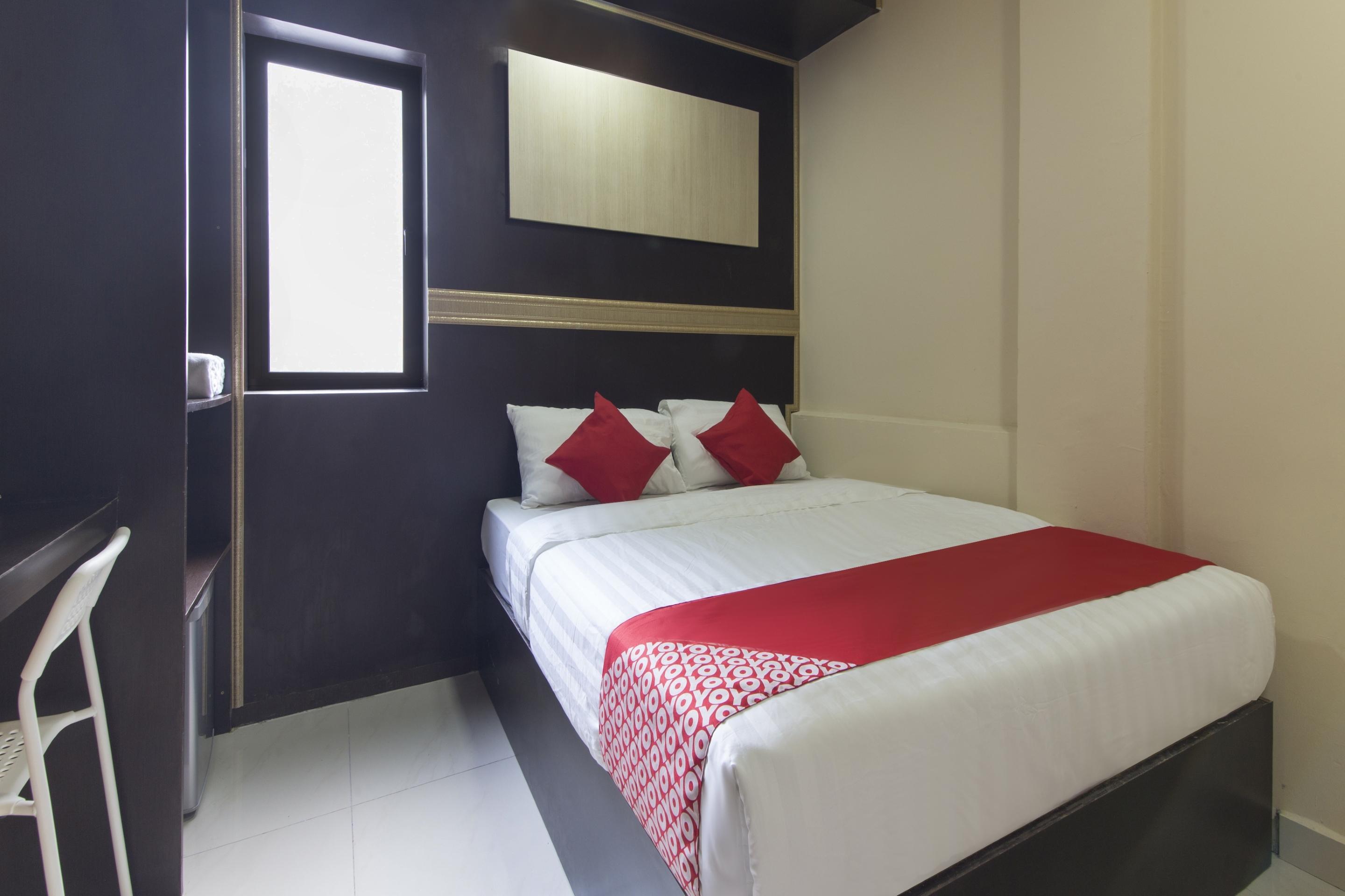 Oyo 697 Niche Valley Hotel Kuala Lumpur Exterior photo